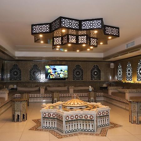 Rival Hotel Amman Bagian luar foto