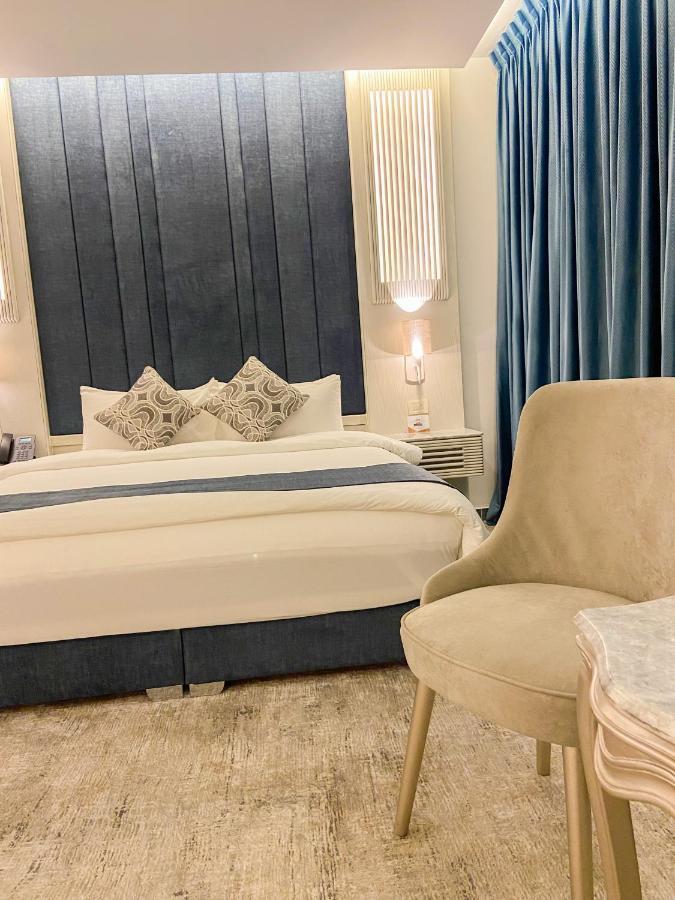 Rival Hotel Amman Bagian luar foto