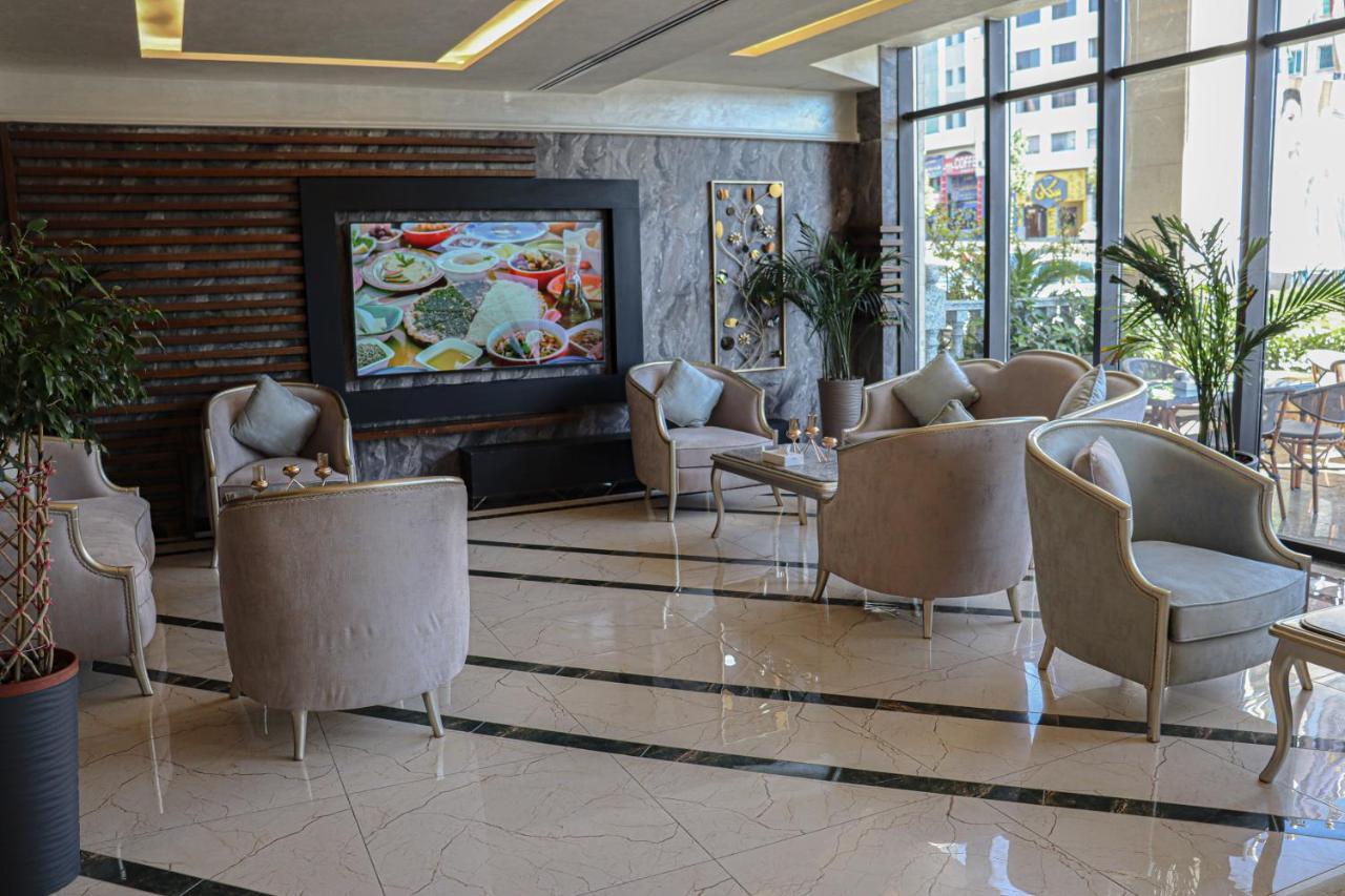 Rival Hotel Amman Bagian luar foto