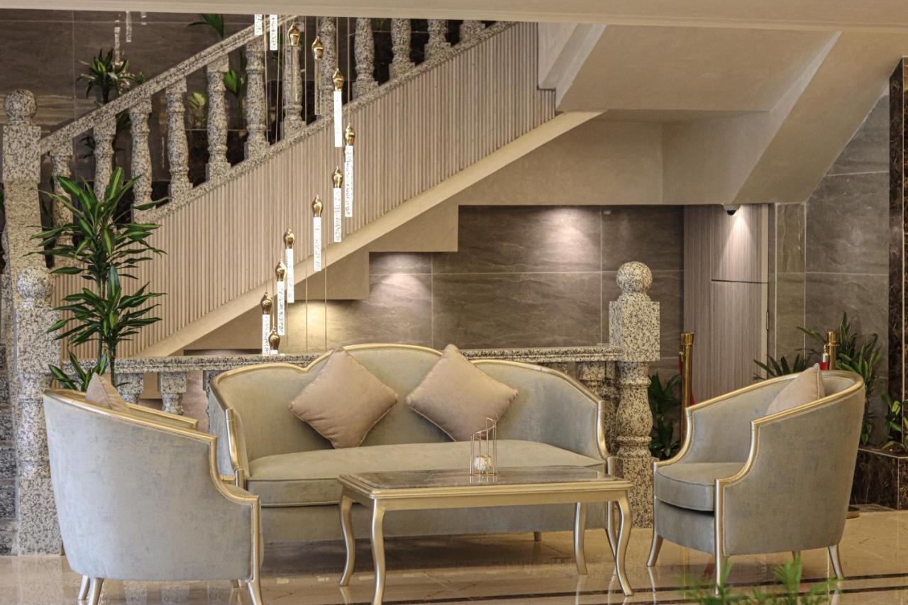 Rival Hotel Amman Bagian luar foto