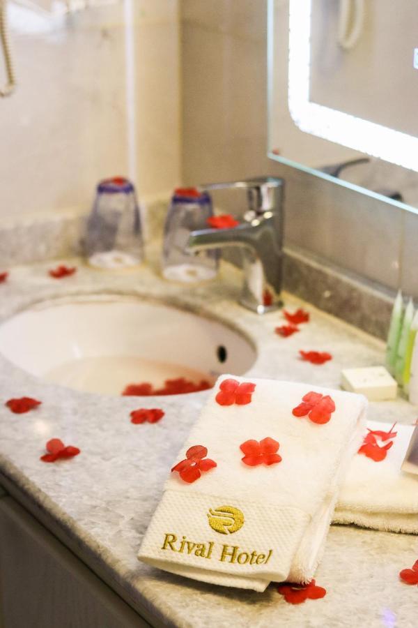 Rival Hotel Amman Bagian luar foto