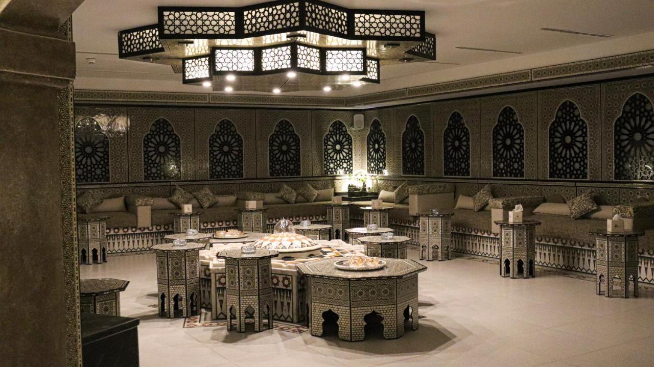 Rival Hotel Amman Bagian luar foto