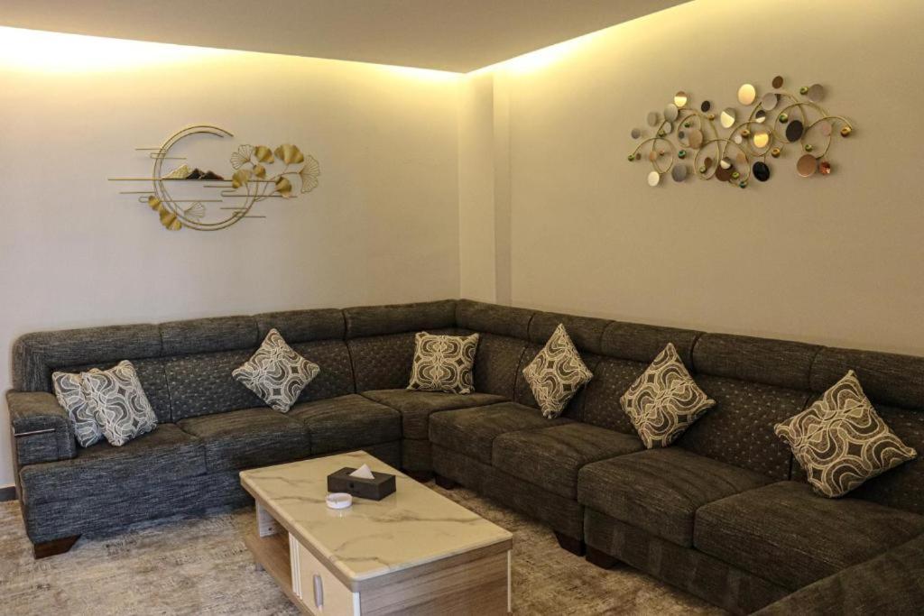 Rival Hotel Amman Bagian luar foto